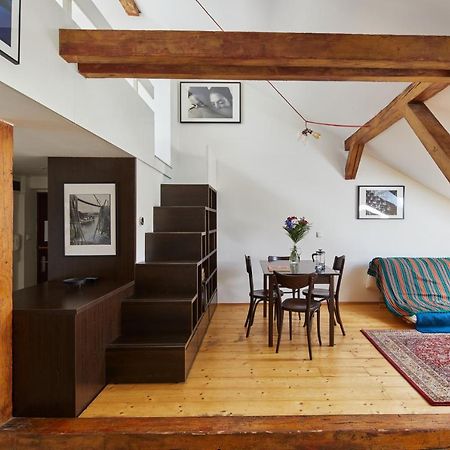 Prague Days - Sunlit Attic Loft In Vinohrady Apartment Bagian luar foto